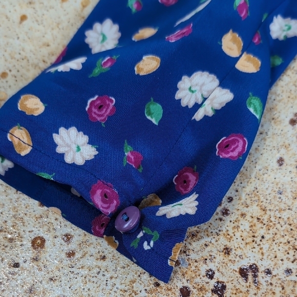 Vintage | Floral Blue Midi Dress with 3/4 Sleeves and Lace Collar Size 8 - Picture 3 of 11